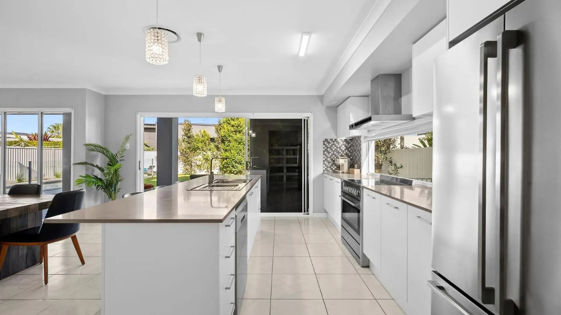 Feriehus Sunset House At Pelican Waters Australien