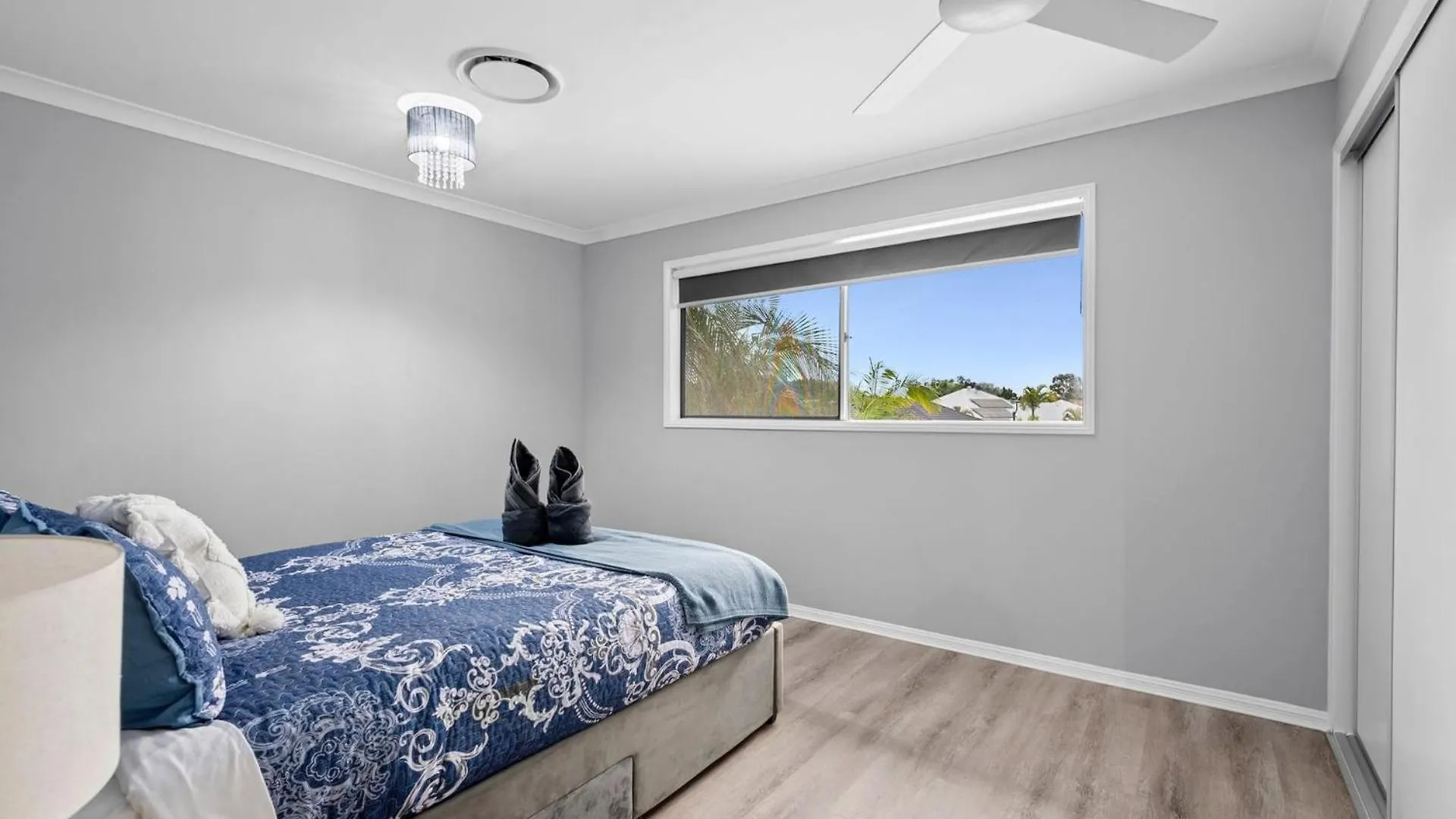 Sunset House At Pelican Waters Ferienhaus